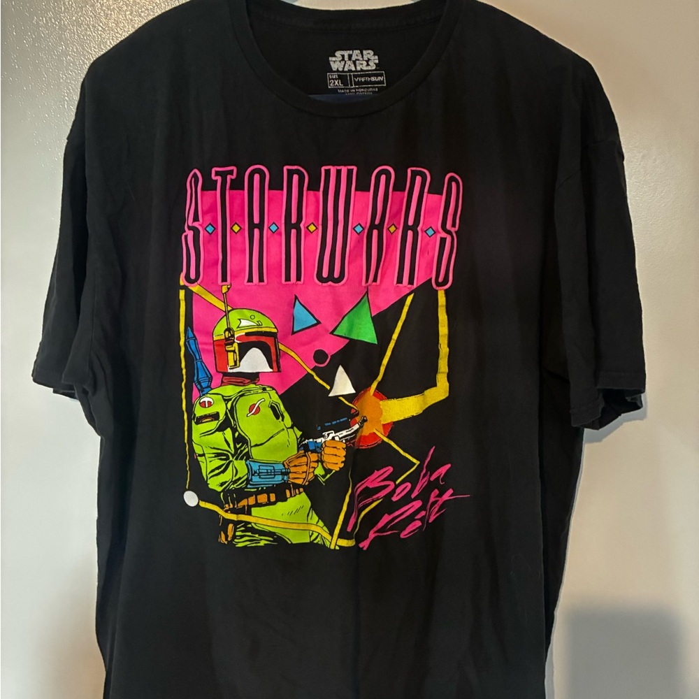 Fifth Sun Star Wars Black and Pink Short Sleeve Tee